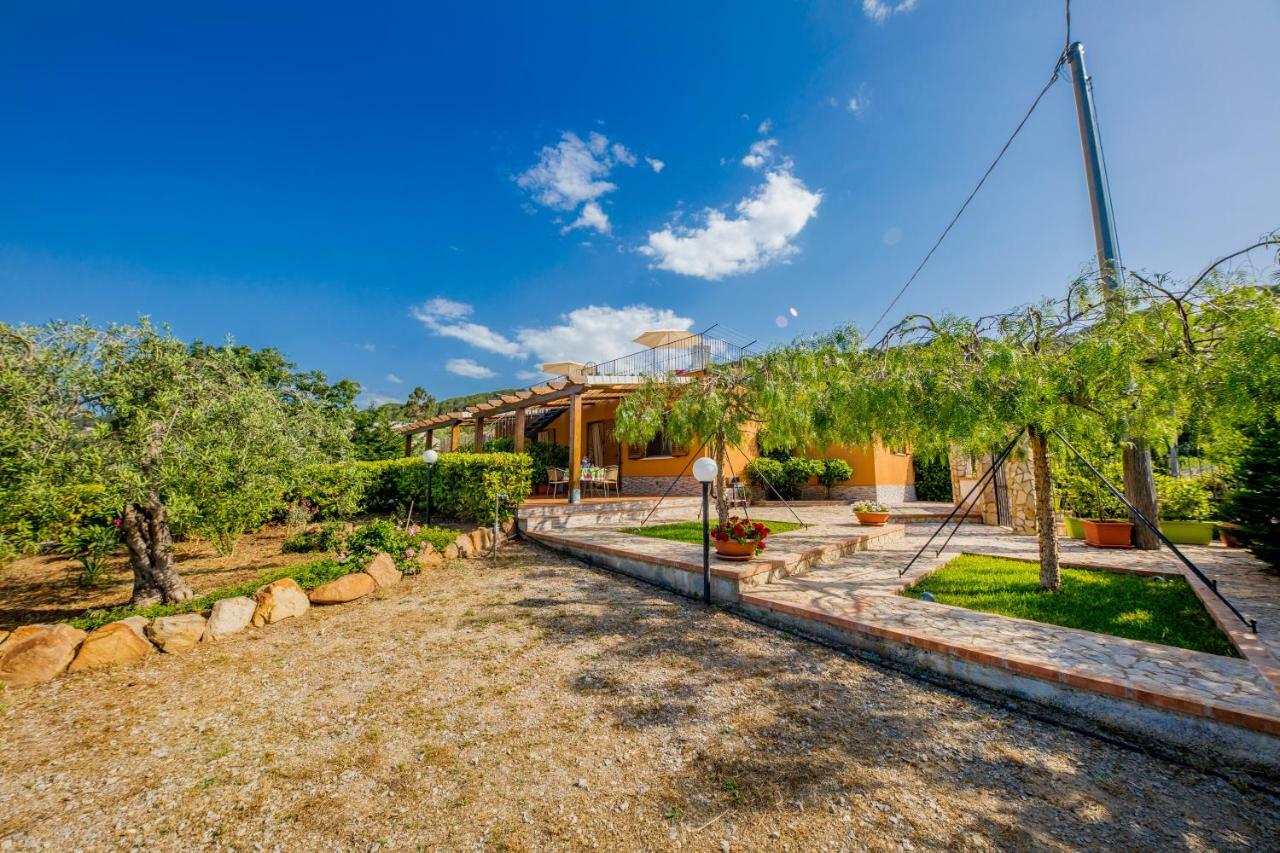 צ'פאלו Green Hills House מראה חיצוני תמונה